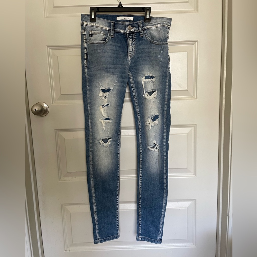 Woman’s Kancan Destroyed Jeans